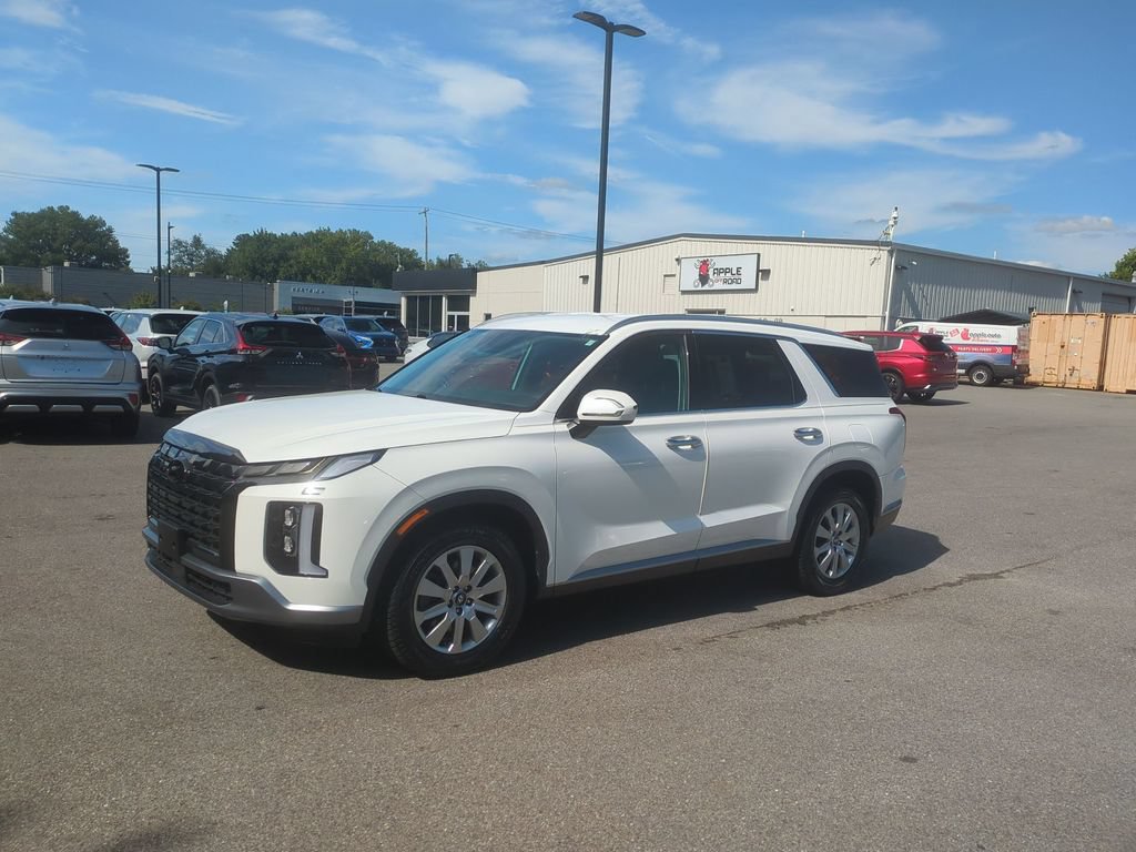 Used 2024 Hyundai Palisade SEL AWD/4WD image 1