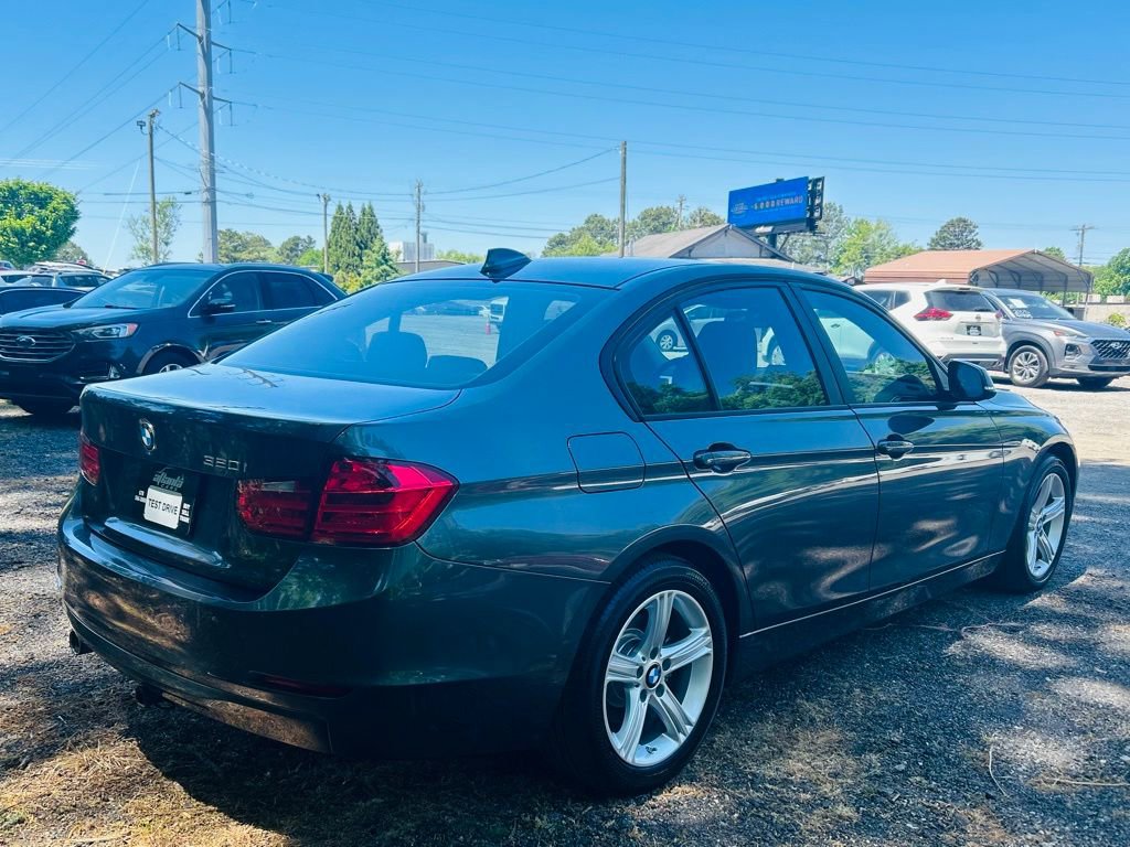 Used 2015 BMW 320i Sedan RWD image 15