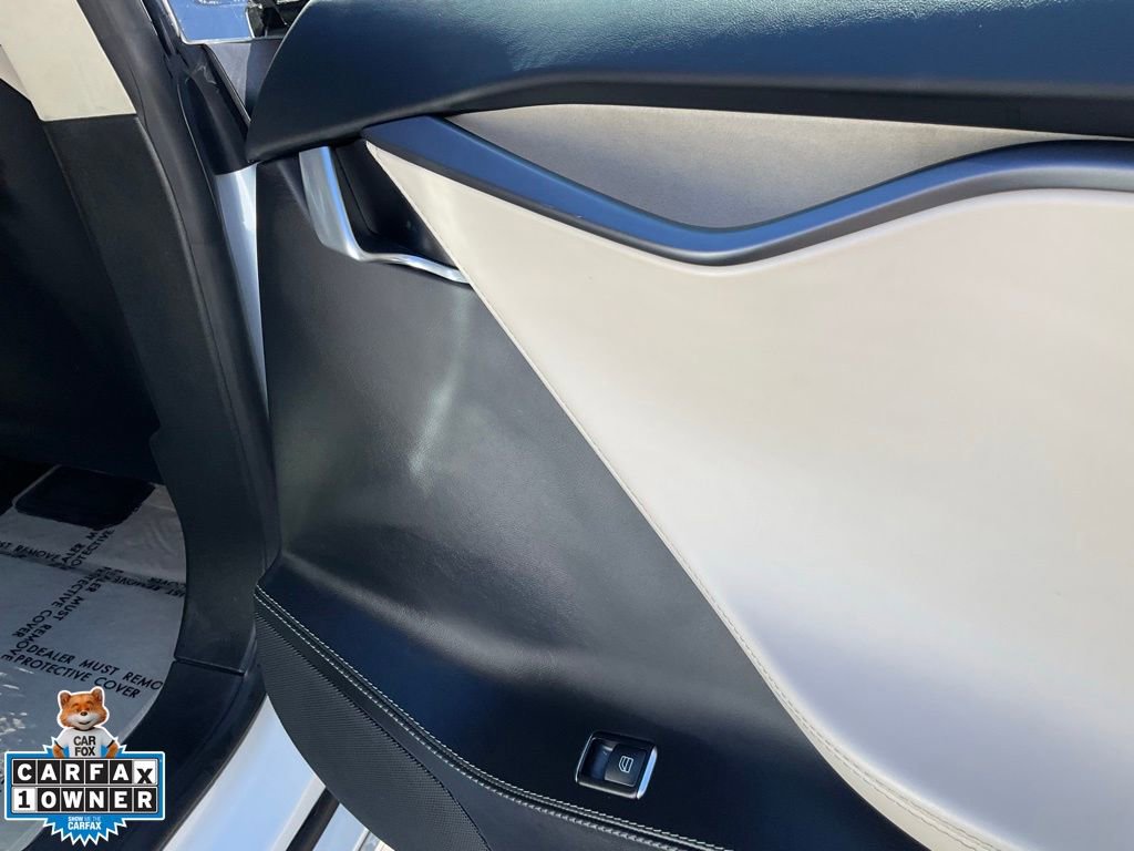 Used 2018 Tesla Model S 75D image 57