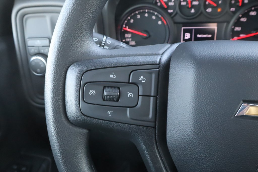 New 2026 Chevrolet Silverado 1500 Custom w/ LPO, Dark Essentials Package RWD image 16