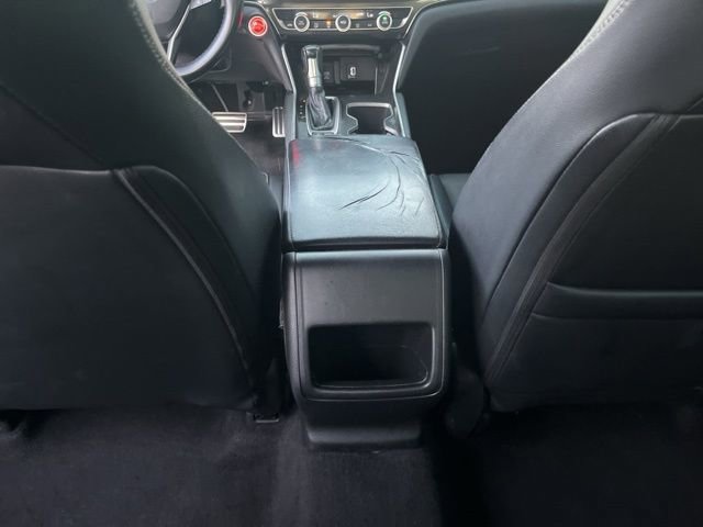 Used 2018 Honda Accord Sport image 15