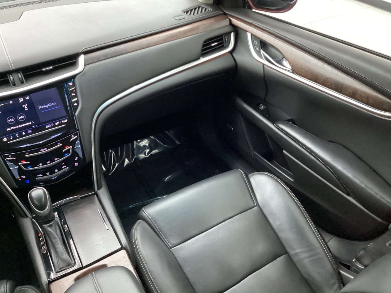 Used 2019 Cadillac XTS Luxury image 28