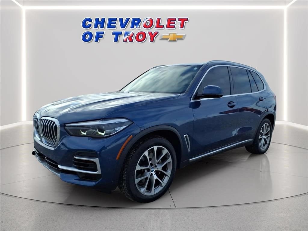 Used 2022 BMW X5 xDrive40i AWD/4WD image 4
