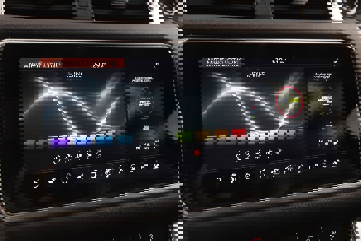 Used 2021 Land Rover Range Rover Sport HSE Silver Edition image 37