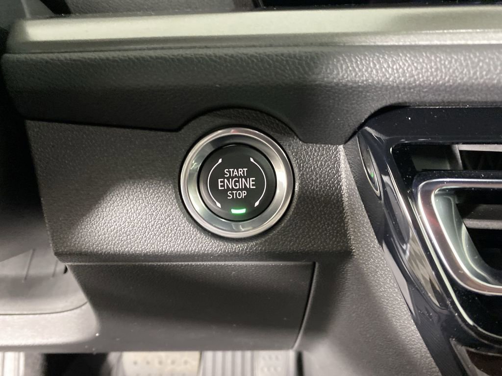 New 2026 Chevrolet Traverse LT w/ Midnight/Sport Edition image 18