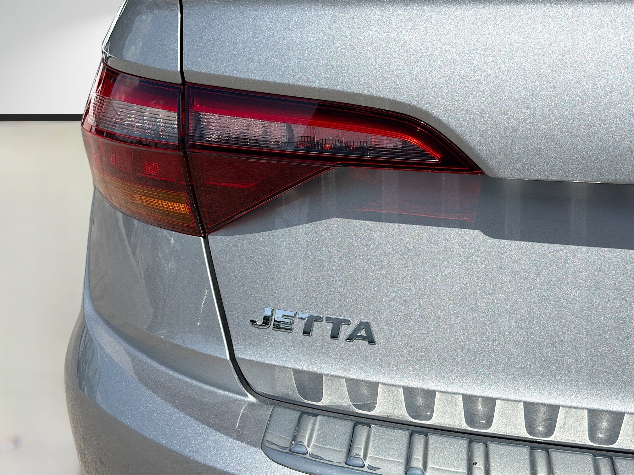 Used 2019 Volkswagen Jetta R-Line w/ R-Line Cold Weather Package FWD image 10