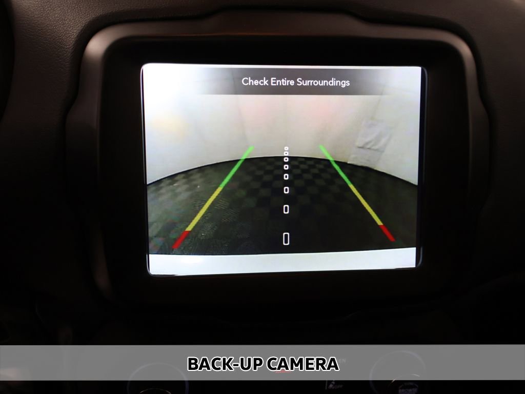 Used 2022 Jeep Renegade Latitude w/ Convenience Group AWD/4WD image 5
