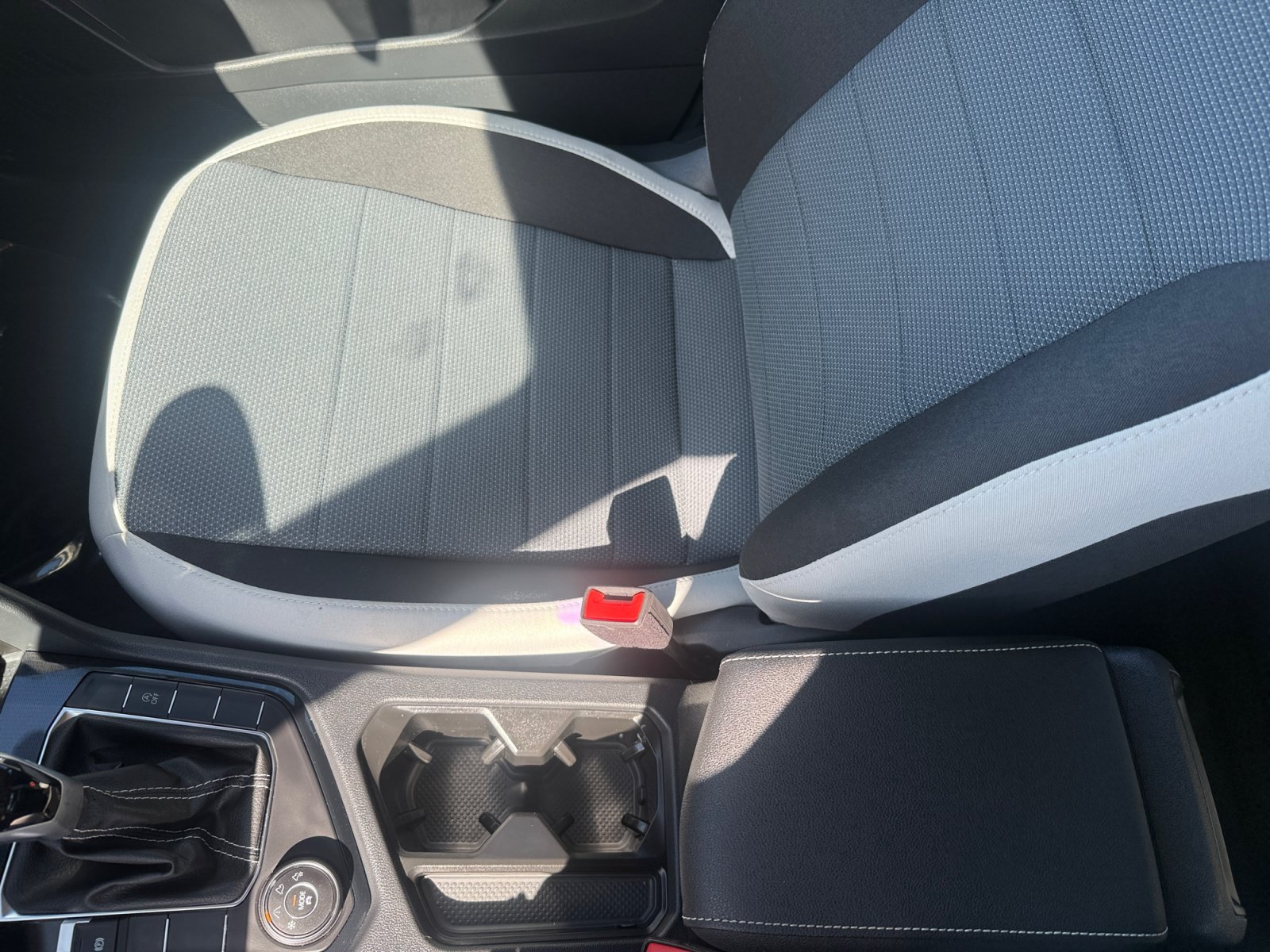 Certified 2025 Volkswagen Taos S AWD/4WD image 14