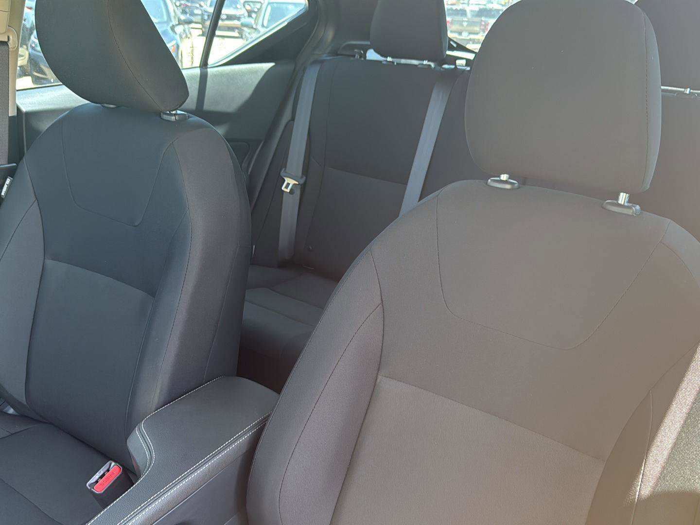 New 2025 Nissan Kicks Play S image 16