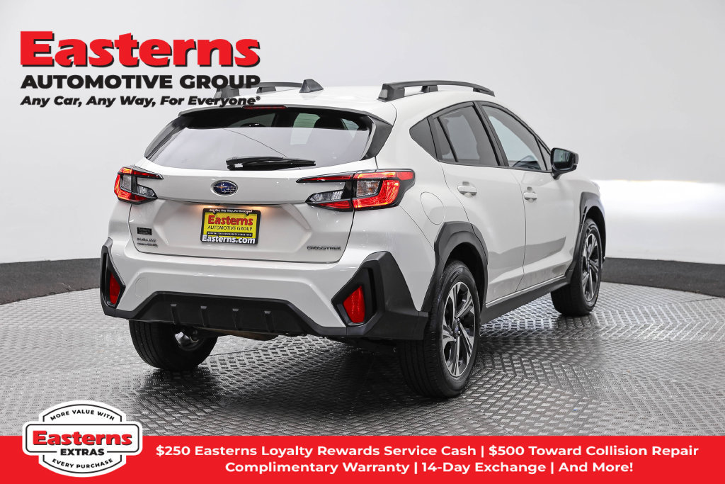 Used 2025 Subaru Crosstrek 2.5i Premium AWD/4WD image 6