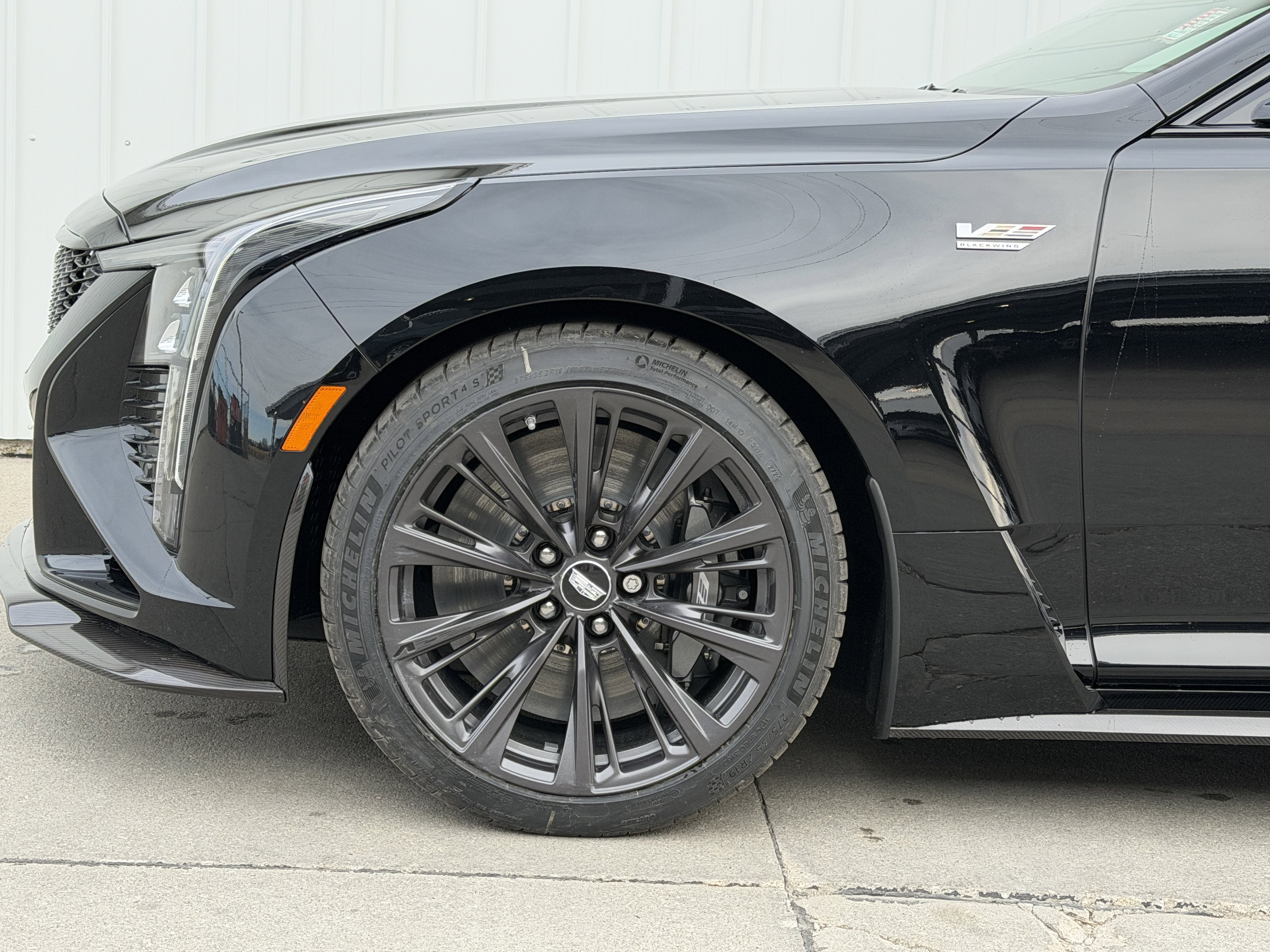 New 2026 Cadillac CT5 V Blackwing w/ Carbon Fiber 2 Package image 8