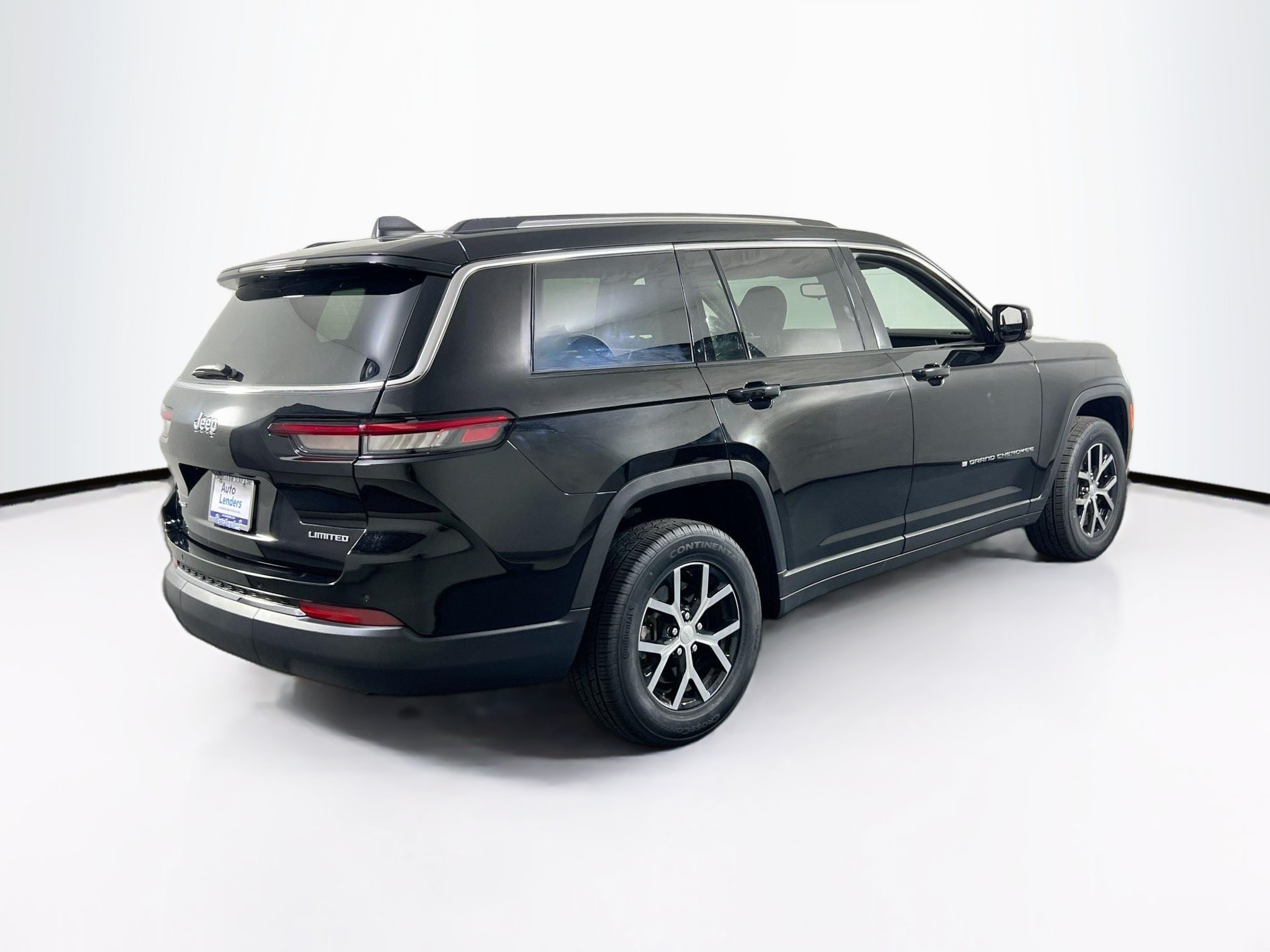 Used 2023 Jeep Grand Cherokee L Limited AWD/4WD image 5