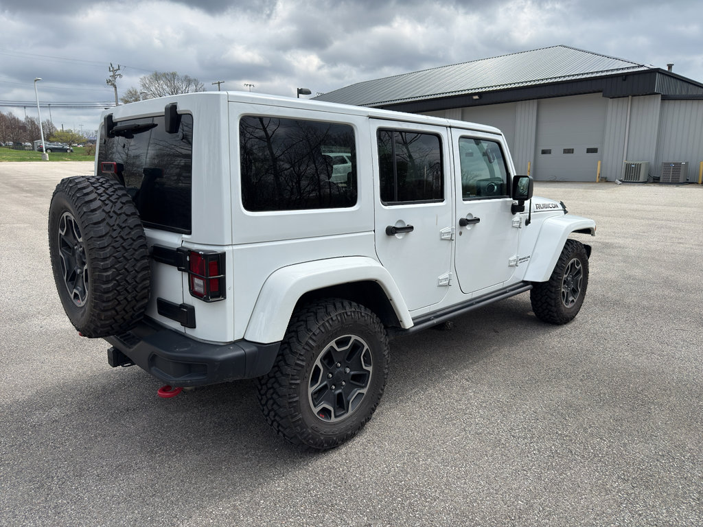 Used 2016 Jeep Wrangler Unlimited Rubicon image 4
