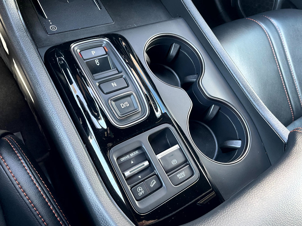 Used 2025 Honda Pilot TrailSport image 21