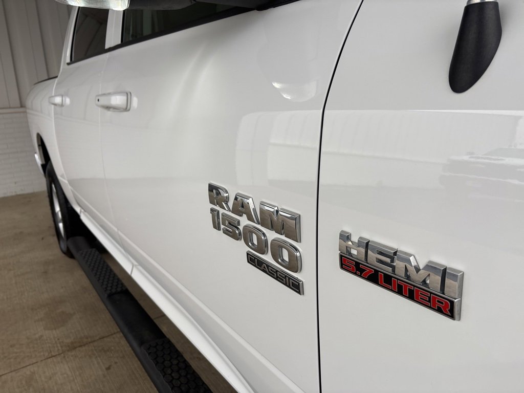 Used 2022 RAM 1500 Classic SLT w/ Electronics Convenience Group image 34