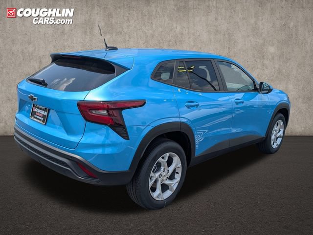 New 2026 Chevrolet Trax LS w/ LS Convenience Package FWD image 7