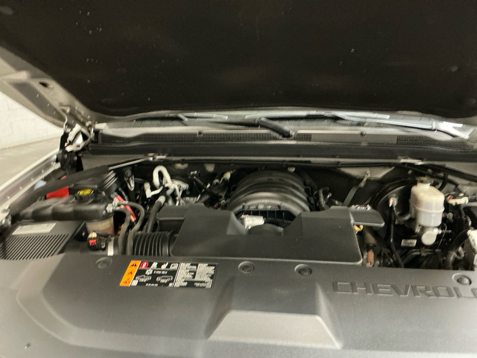 Used 2020 Chevrolet Suburban LT AWD/4WD image 21