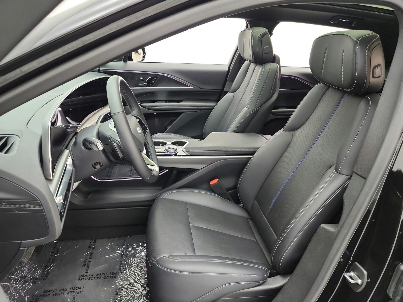 Used 2024 Cadillac Lyriq Sport RWD image 23