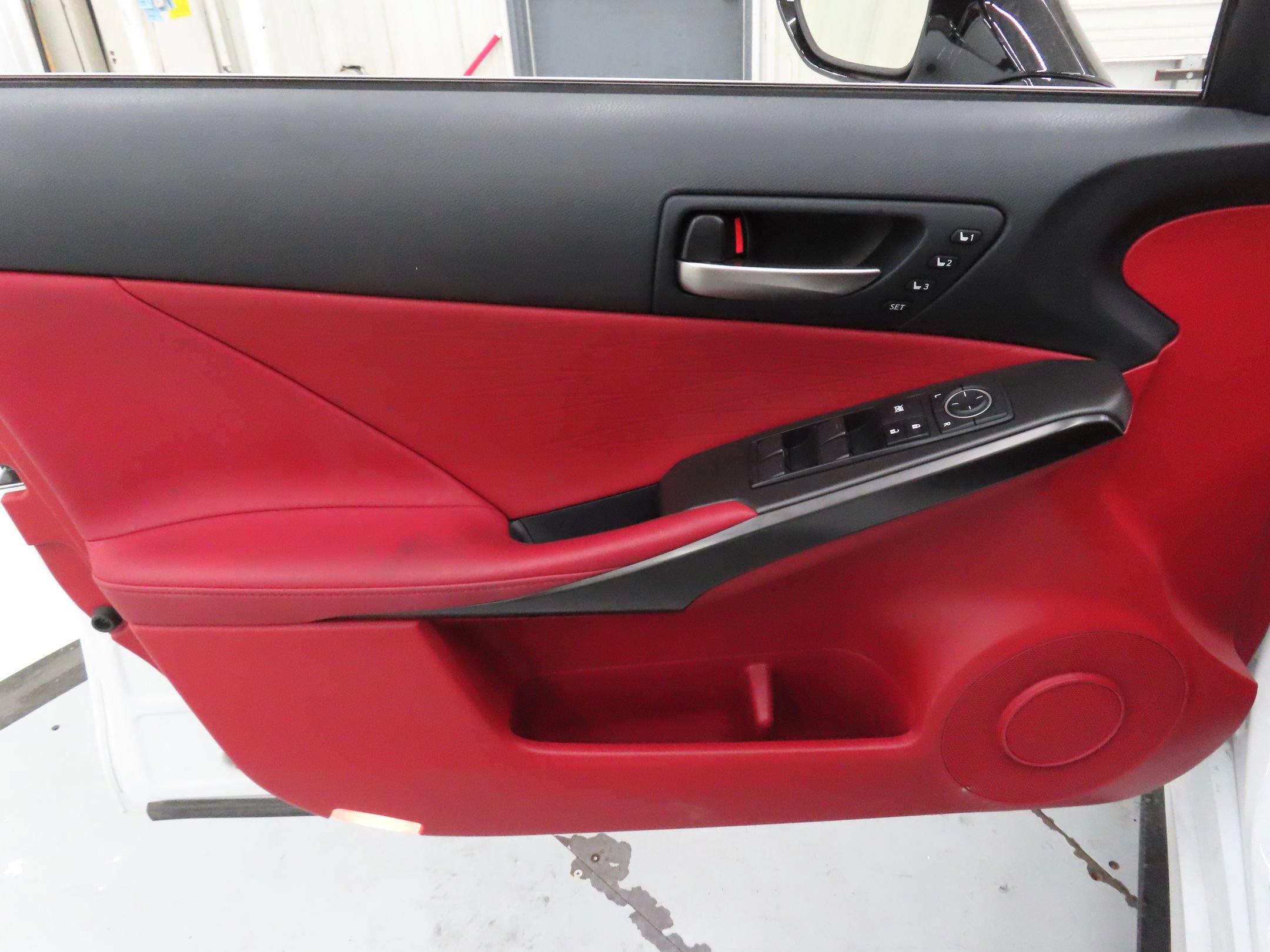 Used 2023 Lexus IS 350 F Sport RWD image 10