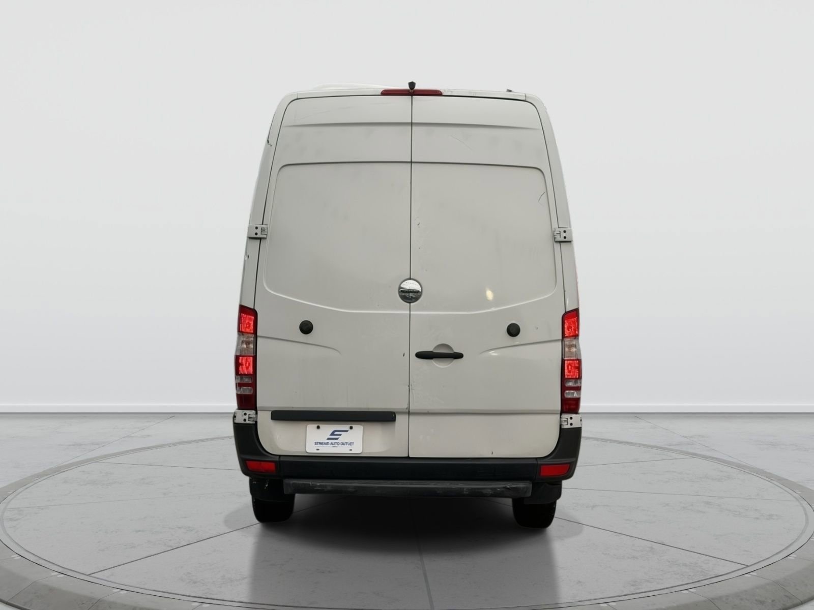 Used 2017 Freightliner Sprinter 2500 image 5