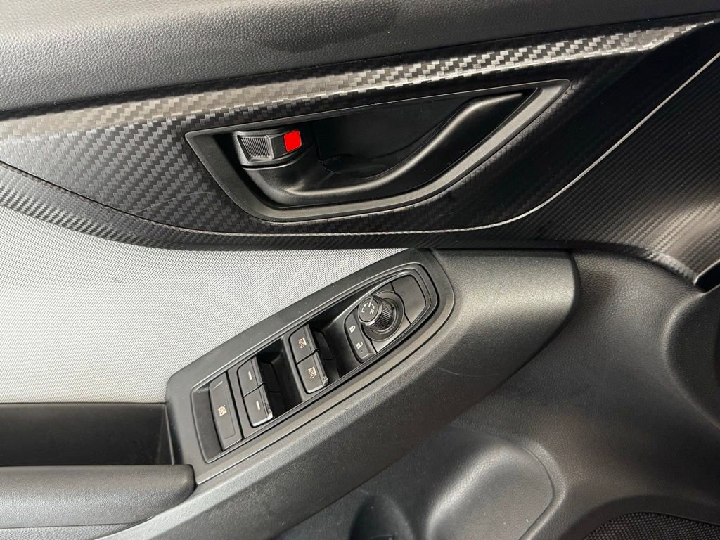 Used 2019 Subaru Crosstrek 2.0i Premium w/ Moonroof Package image 12