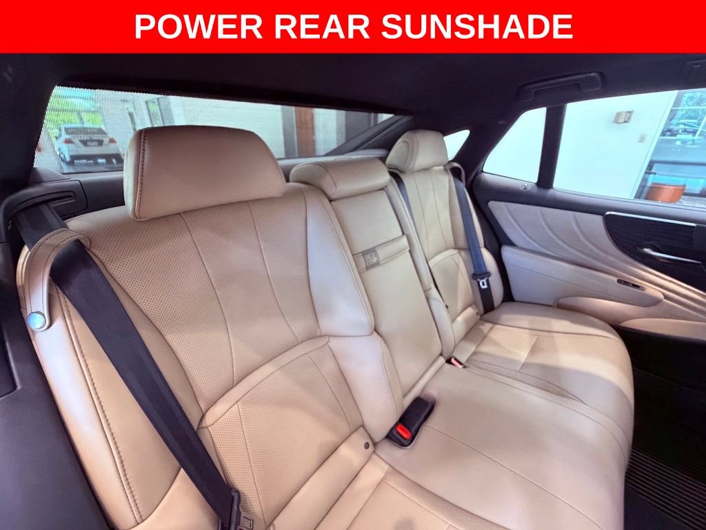 Used 2023 Lexus LS 500 w/ Accessory Package (Z2) RWD image 14