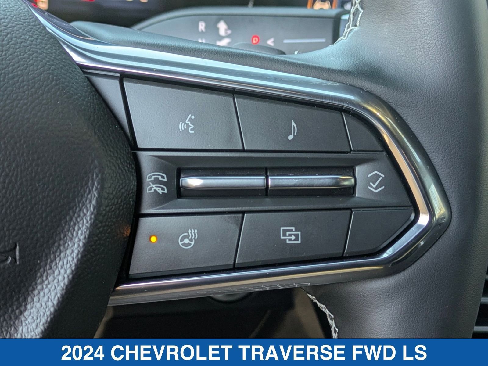 Used 2024 Chevrolet Traverse LS image 21