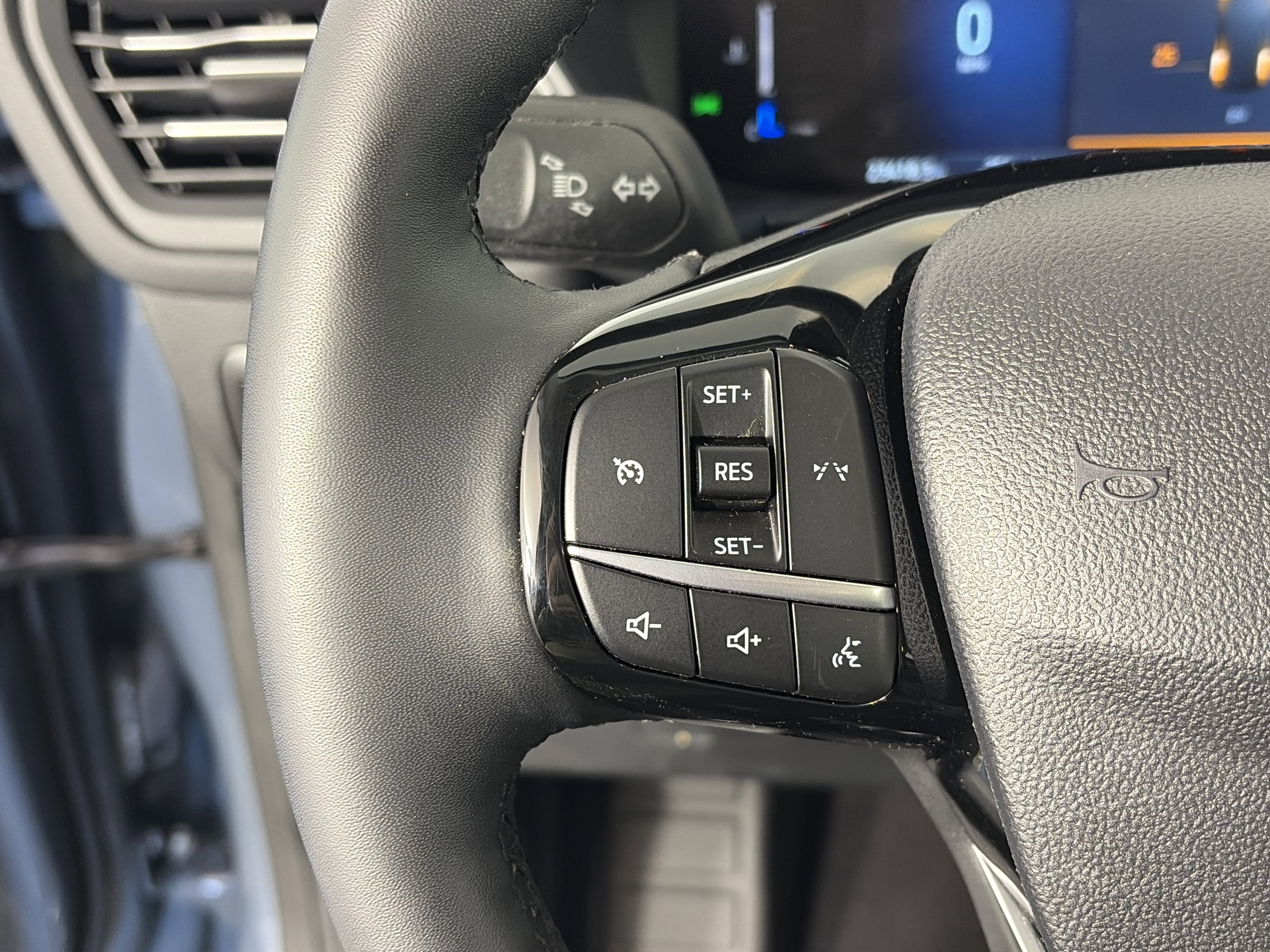 Used 2023 Ford Escape Active image 29