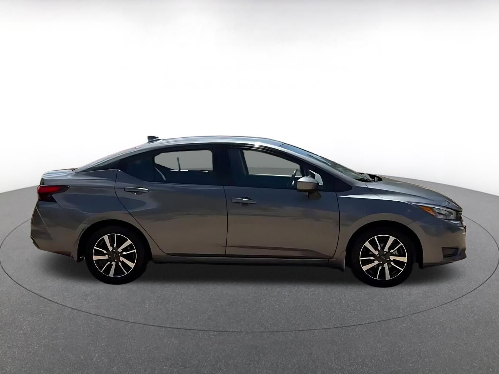 Used 2025 Nissan Versa SV w/ Trunk Package image 16