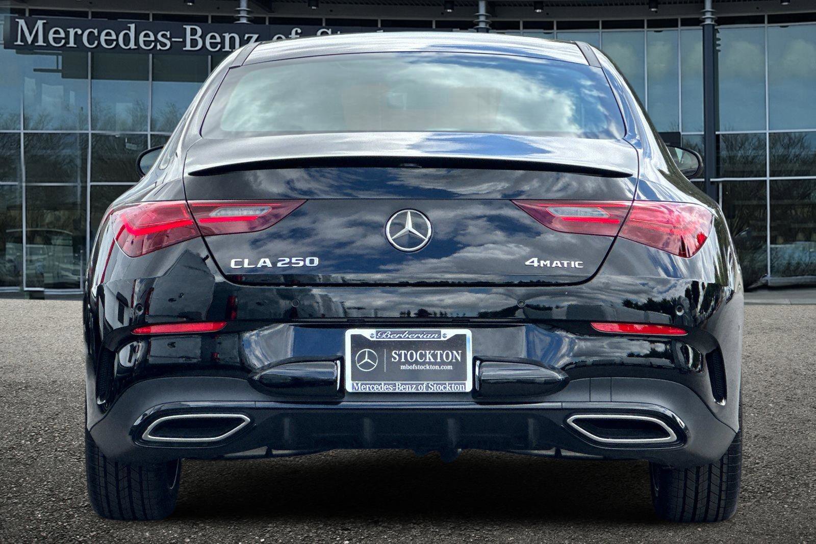 New 2025 Mercedes-Benz CLA 250 4MATIC image 5