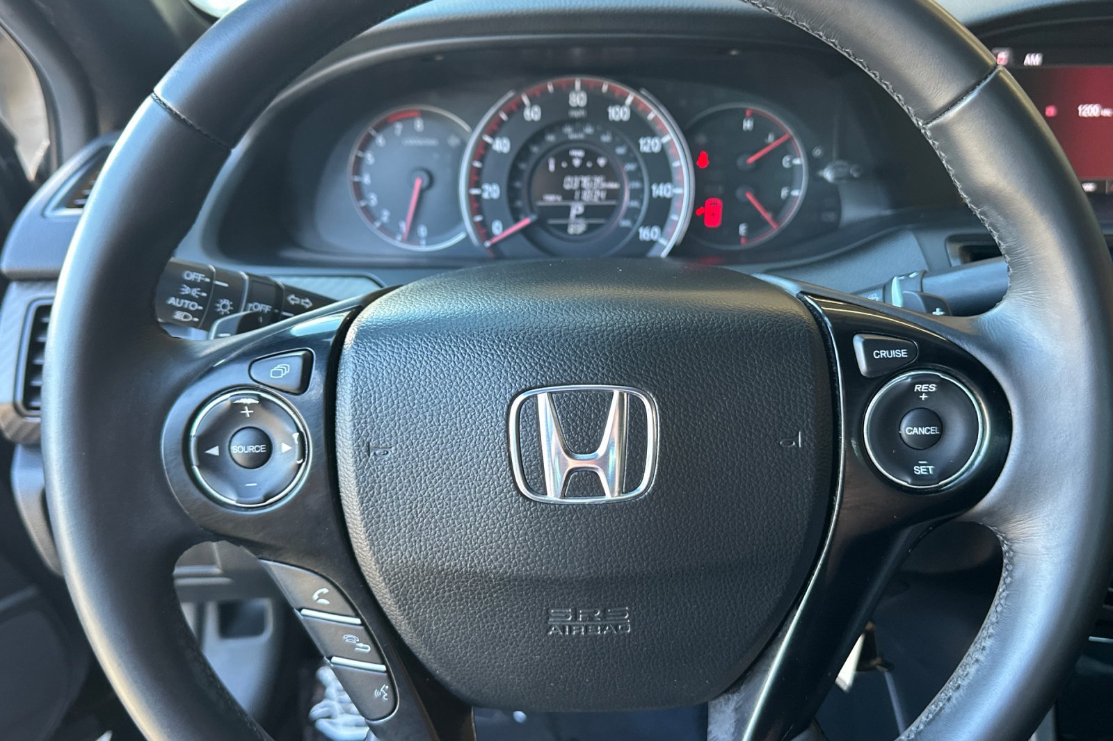 Used 2017 Honda Accord Sport image 16