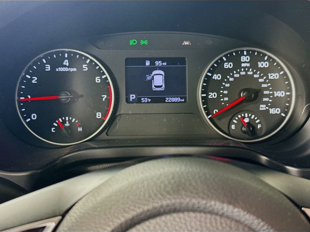 Used 2023 Kia Seltos LX AWD/4WD image 12