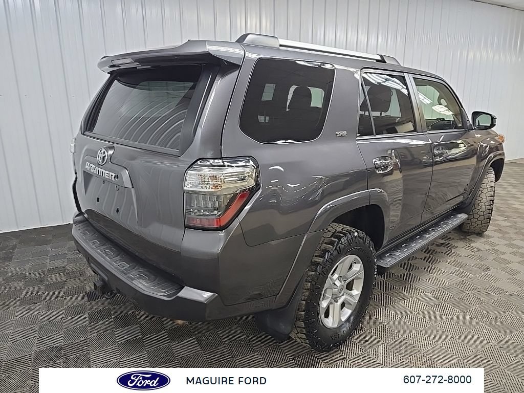 Used 2019 Toyota 4Runner SR5 AWD/4WD image 12
