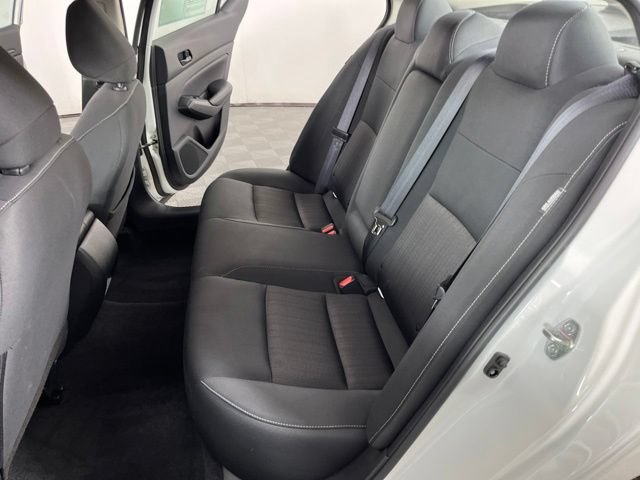 Used 2025 Nissan Altima 2.5 SV FWD image 32