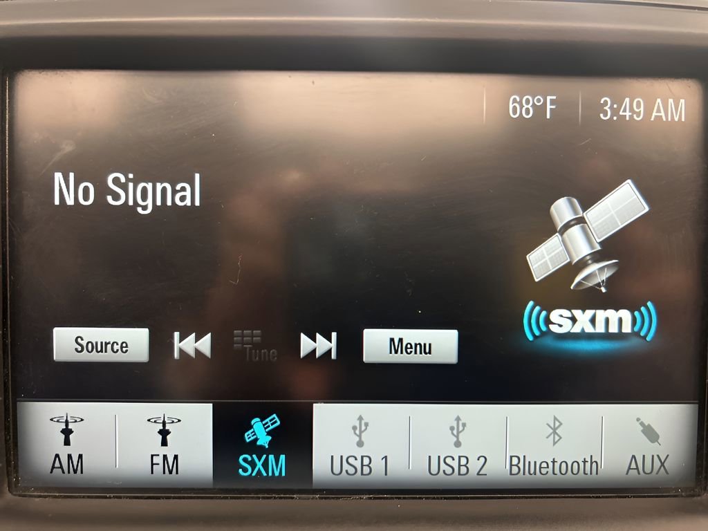 Used 2018 Chevrolet Camaro LT image 35