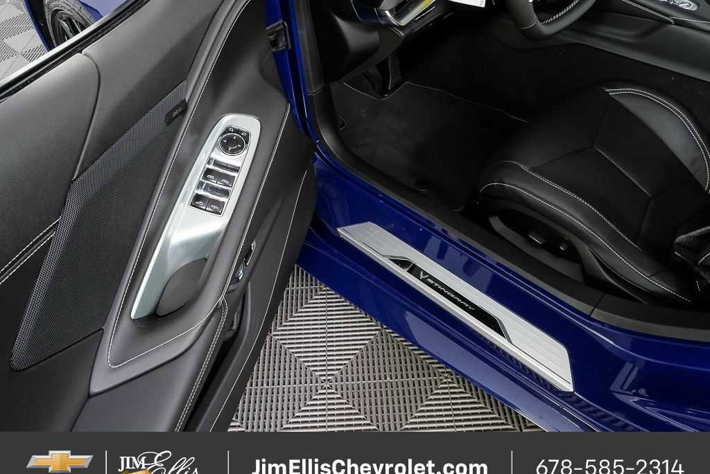 New 2026 Chevrolet Corvette Stingray Convertible w/ 1LT image 8
