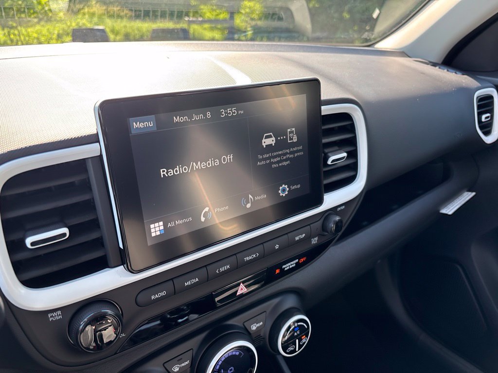 New 2026 Hyundai Venue SEL FWD image 16