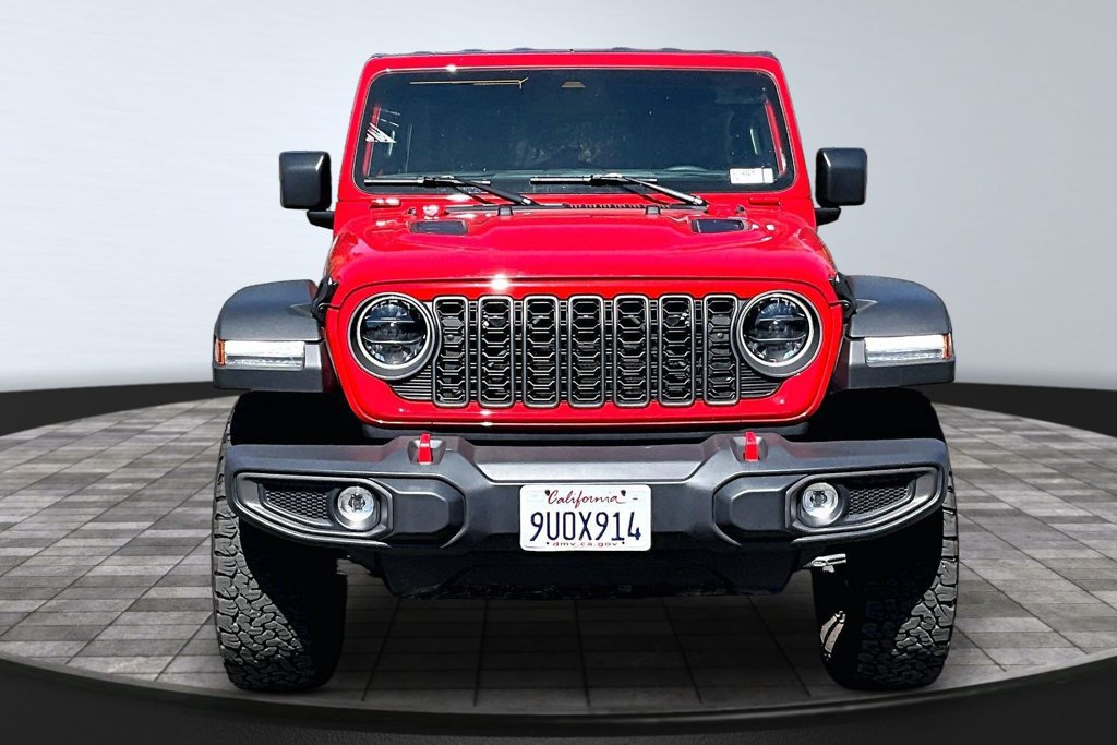 Certified 2025 Jeep Wrangler Unlimited Rubicon w/ Convenience Group AWD/4WD image 26