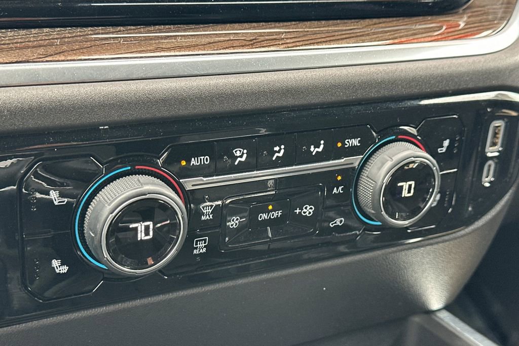 Used 2025 Chevrolet Silverado 1500 LT Trail Boss w/ LPO, Dark Essentials Package image 21