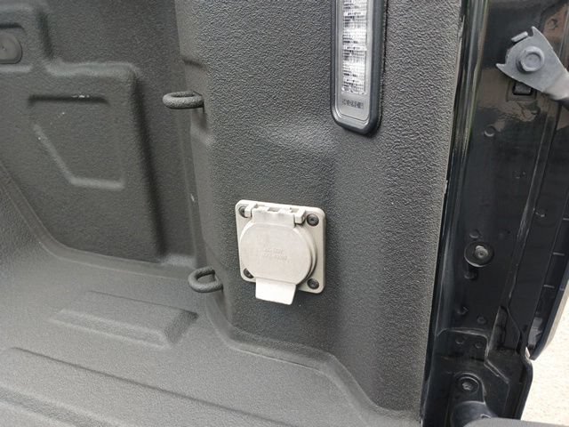 Used 2021 GMC Sierra 1500 AT4 AWD/4WD image 7