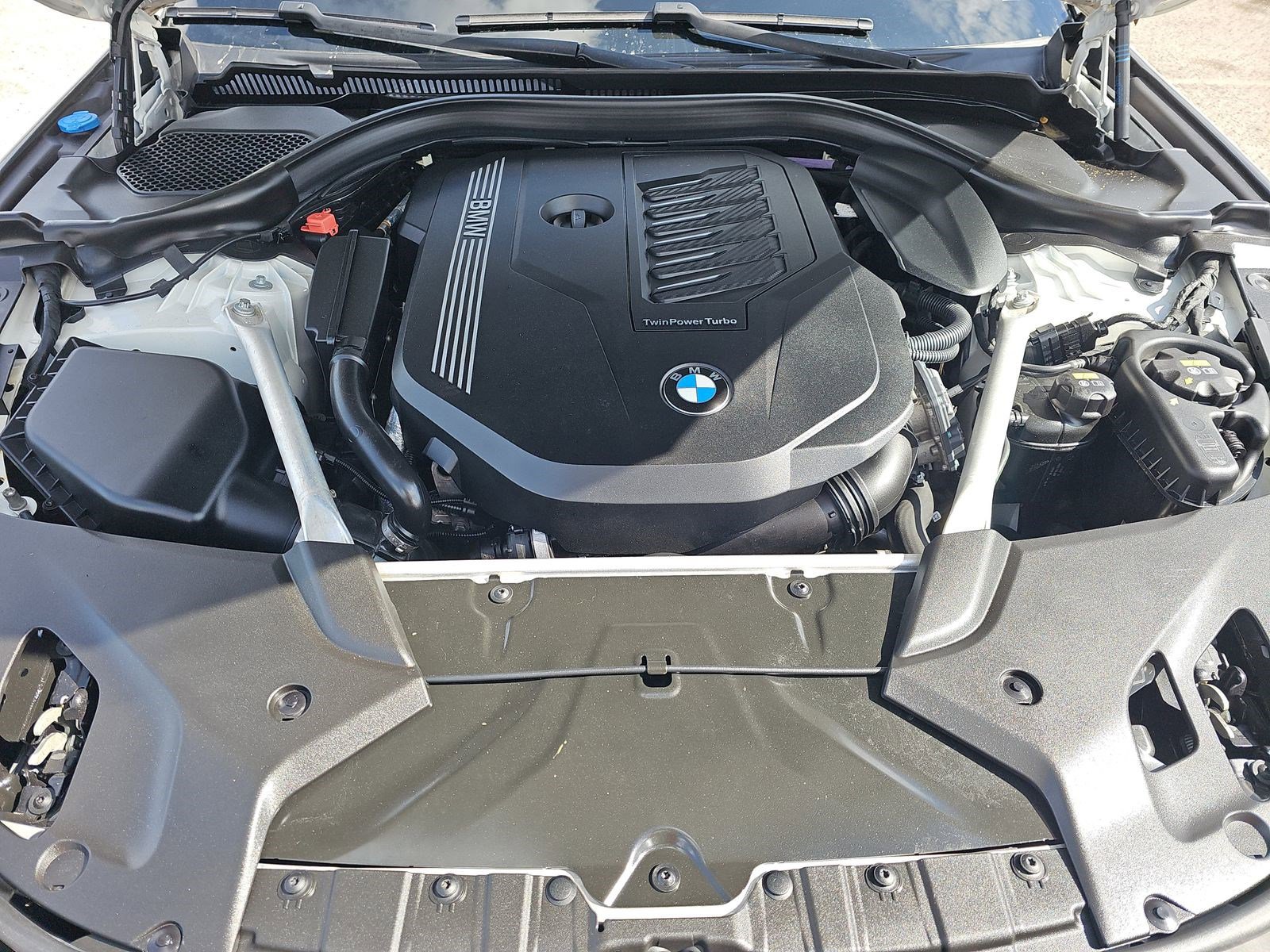 Used 2021 BMW 540i w/ Convenience Package RWD image 16