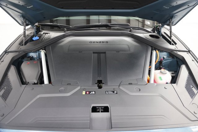 New 2027 Genesis Electrified GV70 Advance AWD/4WD image 6
