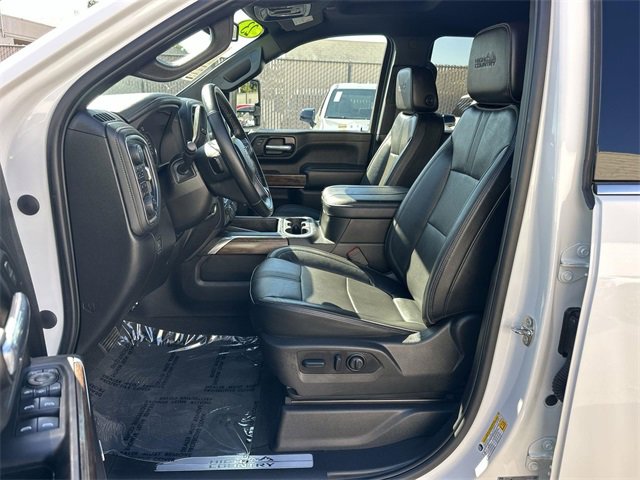 Used 2023 Chevrolet Silverado 3500 High Country image 18