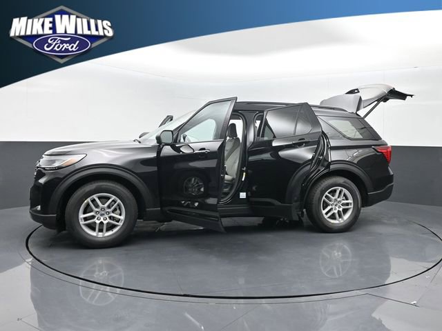 New 2026 Ford Explorer Active w/ Active Comfort Package RWD image 36