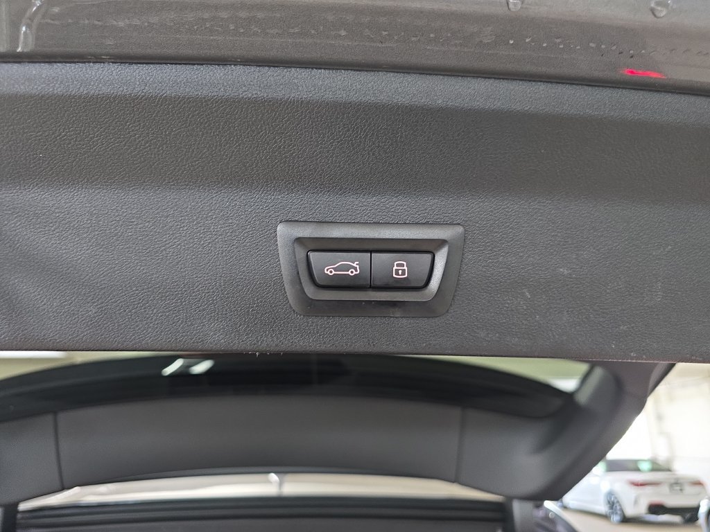 Certified 2023 BMW X3 sDrive30i w/ Convenience Package RWD image 28