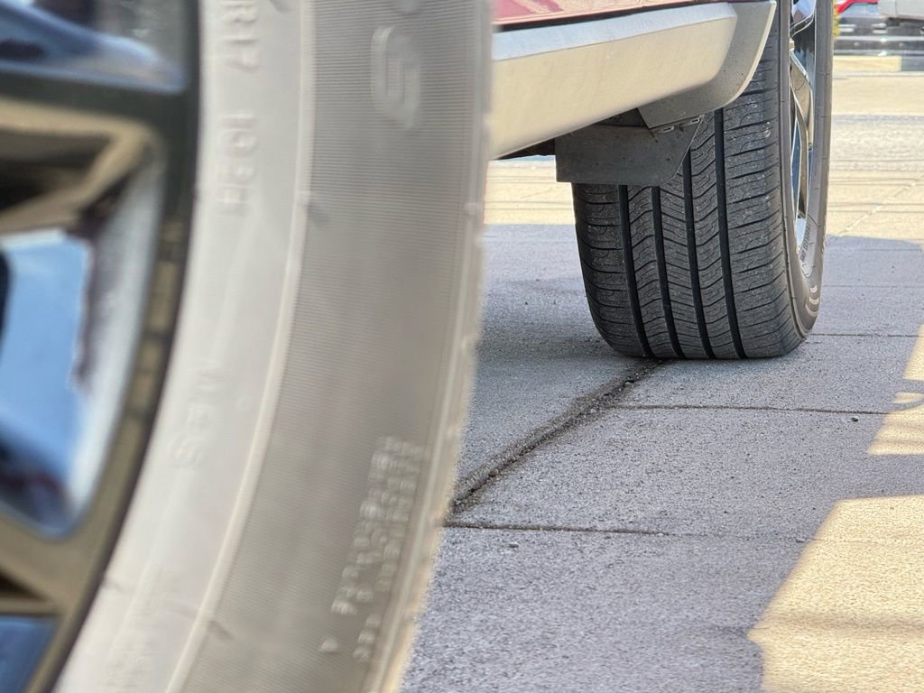 Used 2020 Dodge Journey SE w/ SE Popular Equipment Group image 11