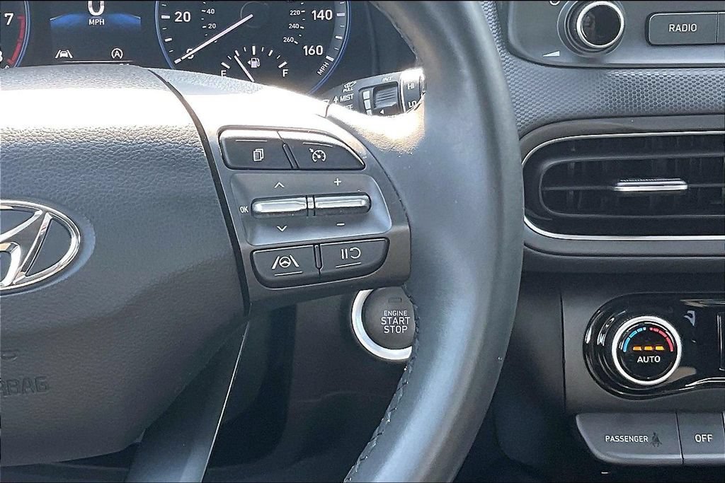 Used 2022 Hyundai Kona SEL w/ Convenience Package AWD/4WD image 22