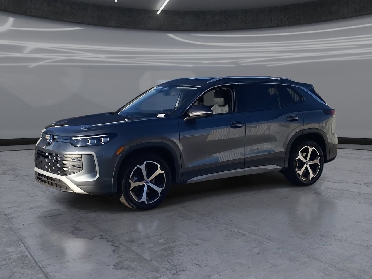 New 2026 Volkswagen Tiguan SE