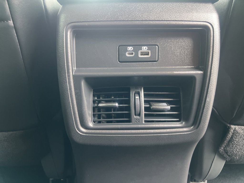 Used 2024 Nissan Murano SV w/ SV Midnight Edition Package image 39