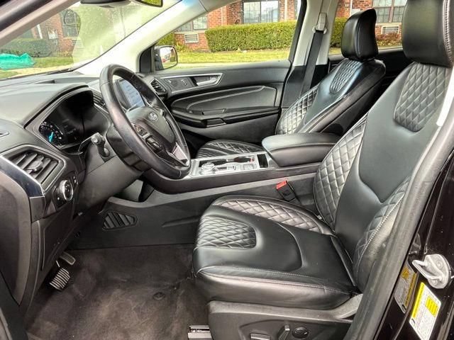 Used 2023 Ford Edge Titanium AWD/4WD image 16